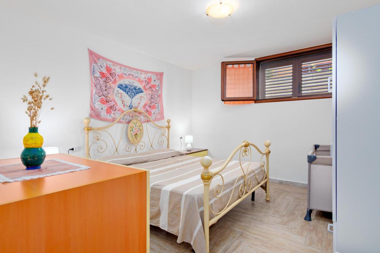 Appartamento Caterina Siniscola Bagian luar foto